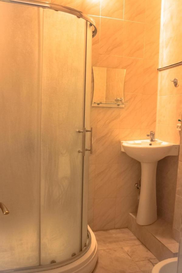 Paradise Hostel Tiflis Dış mekan fotoğraf